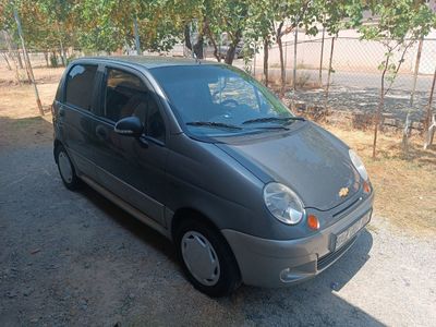 Srochni sotiladi