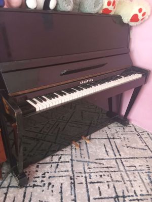 (Belarus)Pionino xolati yaxshi  970238389