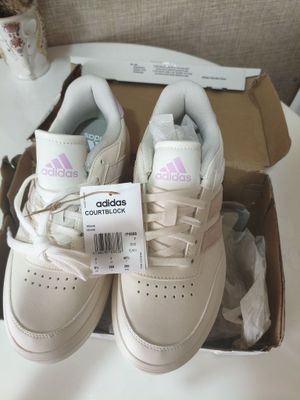 Кросовки женские Adidas ориг100%