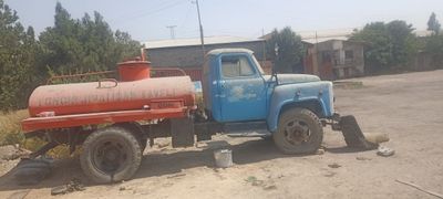 Sotiladi Gaz 52 xolati yaxshi