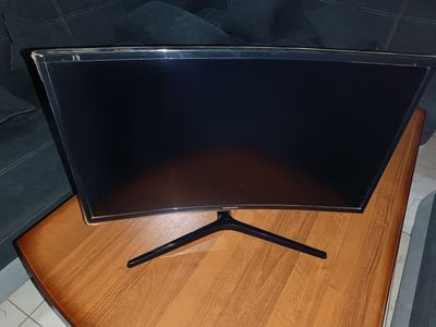 Монитор Samsung ''C27F396FHI''