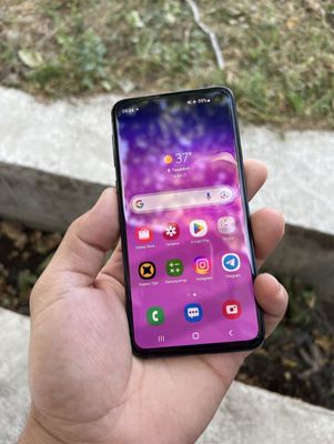 Samsung s10e Ideal