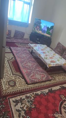 Paxtazordan 4 etaj 1 xonali kvartira sotiladi