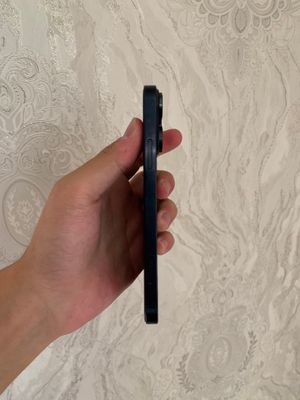 Телефон Iphone 15 pro