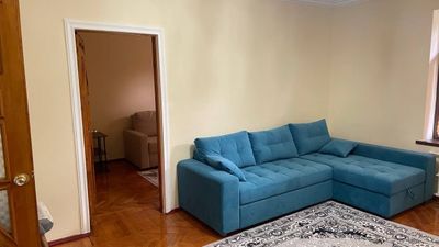 Аренда уютной квартиры 3/1/4 в центре. ( Ю.Раджаби. Интерпол.)