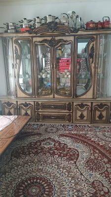 стенка сотилади 2.300000с б/у холати зор