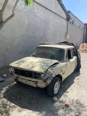 Vaz 21011 urilgan yili 1981 metan