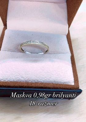 Elegantniy koltso Moskva s brilyantami 0,98gr 18-razmer 585proba