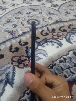 A20 s telefon sotiladi