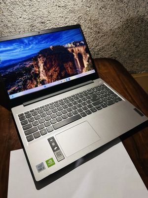 Lenovo core i3 holati ideal narxi arzon