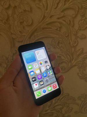iPhone 7 32Gb 74% batare