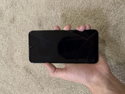 Xiomi Redmi 7 в хорошем состоянии