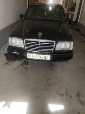 Машина сотилади 124