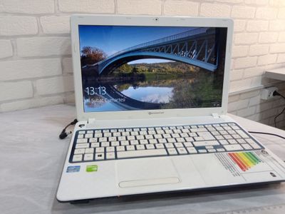 Novtbok 16. Ekran.ssd 120. Ram 12 i5 2.90