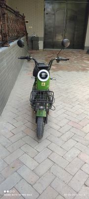 Skuter sotiladi aybi yoq