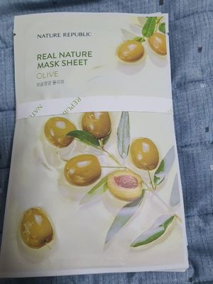 Natural republic maskalari