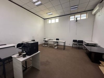 Кабинет с Доступом 24/7 +Мебель