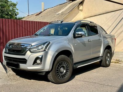 Isuzu D-Max 4х4 (спец. версия с завода)