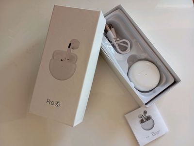 Simsiz quloqchinlar, AirPods Pro 6