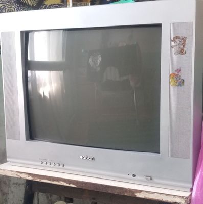 Продаётся телевизор, в рабочем состоянии.