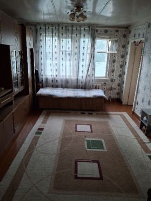 Аренда Спутник 4 . 2 хона Болларга