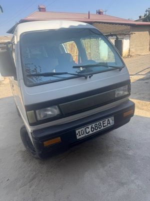 Damas sotiladi 2000 yil 1800 $