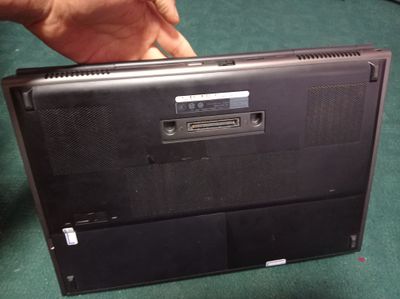 DELL NOUTBOOK
