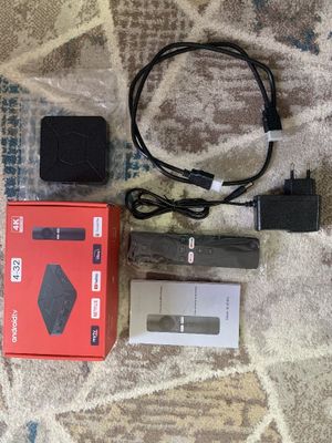 Android tv 4-32 приставка для тв.