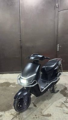 Elektroskuter/moped