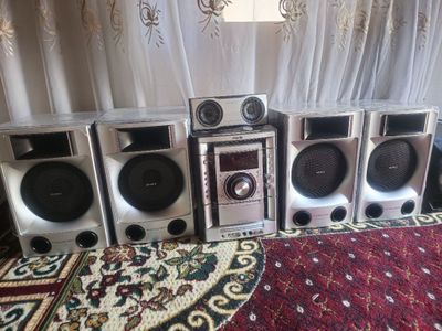 Музикалный центр sony 111