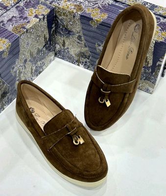 kiylmagan 38 razmer