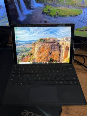 Microsoft surface 7pro intel Core i5 1035G4 SSD 256GB DDR4 8GB