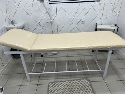Продается кушетка