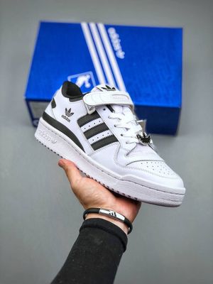 Кроссовки Adidas Forum Люкс Качества