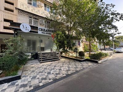 Аренда под Офис Ориентир Госпиталный базар 65м2 1500$ торг