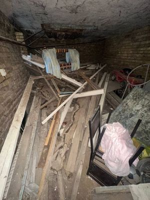Otin bor tekinga faqat ozila terip opketasla