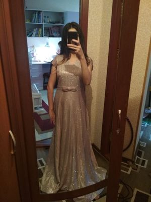 Вечернее платье