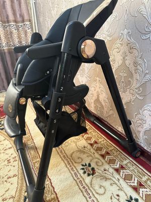 Детский стульчик для кормления