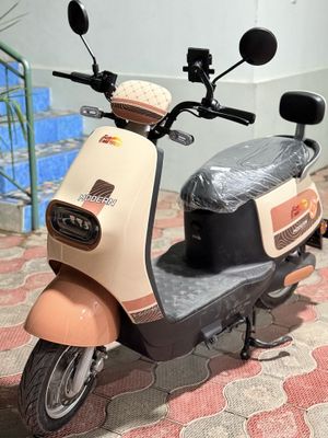 skuter sotiladi modern