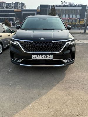 Kia Carnival sotiladi qora 2021 yil