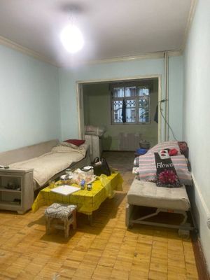 Кизил шарк. 2 х комнатная Продажа. Срочно.