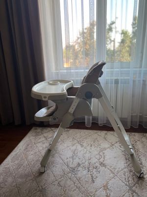 Продается детский столик