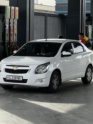 Chevrolet Cobalt 2022 White с пробегом