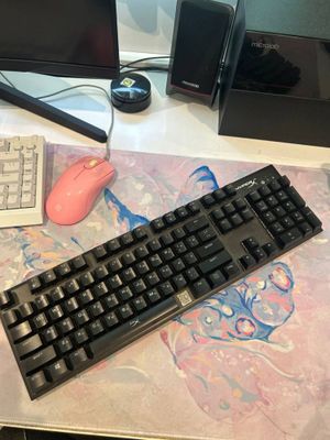 Механическая клавиатура HyperX Alloy FPS Pro RGB с дефектами