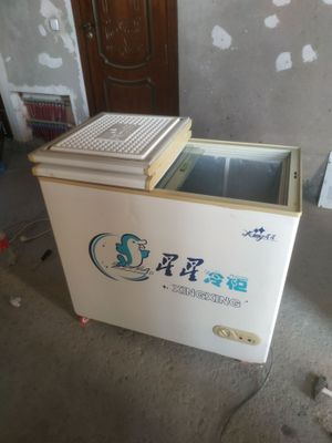 Продается Морозильник