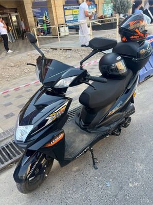 Скутор Срочна продам