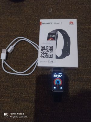 Huawei band 9 sotiladi.