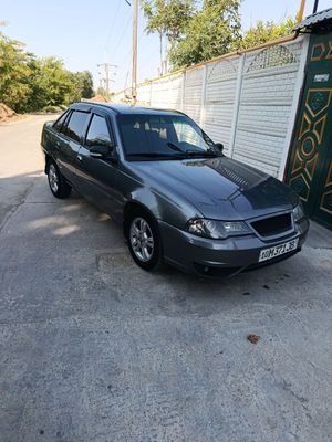 Сотилади нексия 2