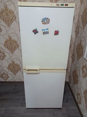 Холодильник Атлант Российский
