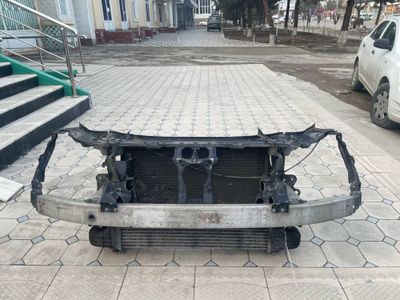 W211 Nouskat Sotiladi